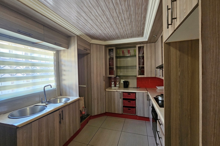 3 Bedroom Property for Sale in Tlhabane West North West
